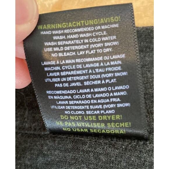 Kuhl 1/4 Zip Long Sleeve Top Size Medium Men’s Black - Picture 4 of 7